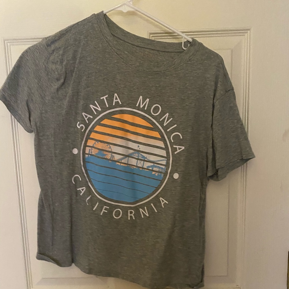 santa monica cropped tshirt